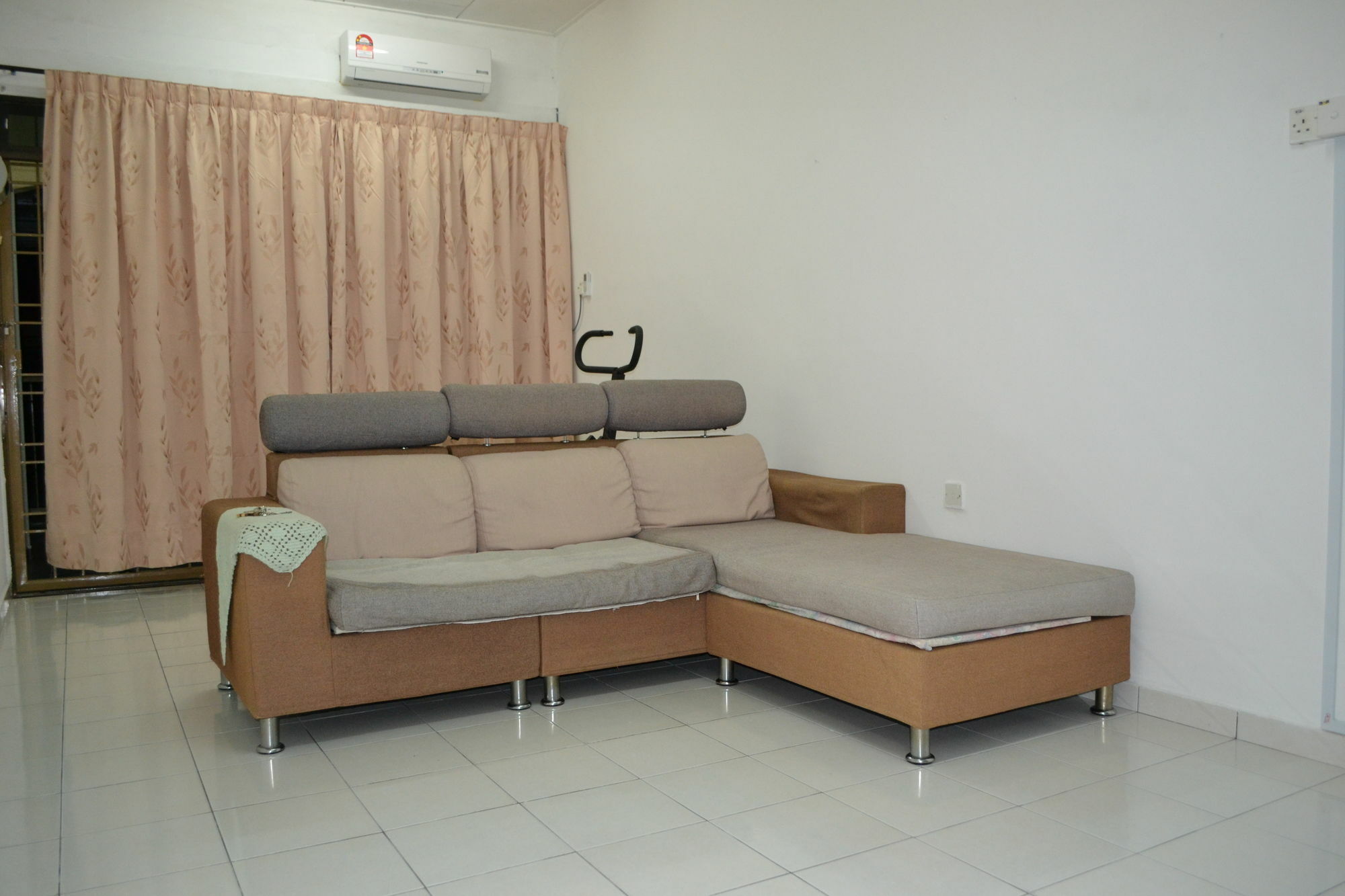 Sakura 1 Homestay Kampar Landed Екстериор снимка